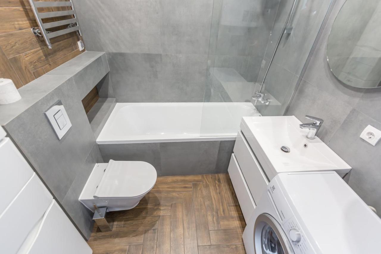 Apartment простора віп на вулиці під голоском 15 б *