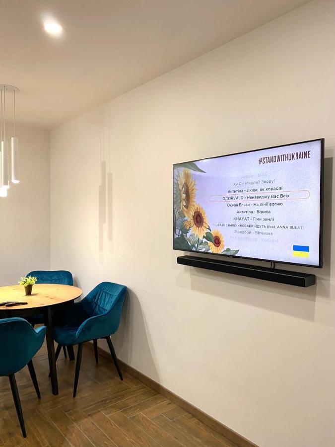 Apartment простора віп на вулиці під голоском 15 б *